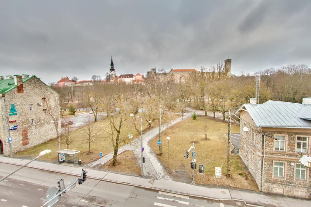 Toompuiestee Penthouse With Sauna Tallinn Bagian luar foto
