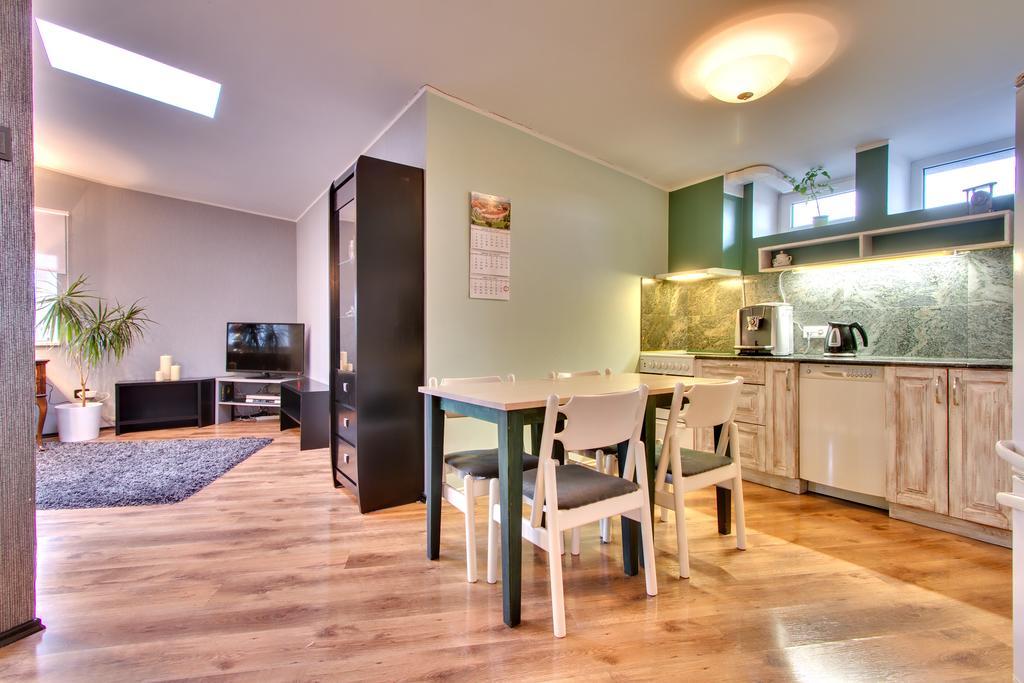 Toompuiestee Penthouse With Sauna Tallinn Bagian luar foto